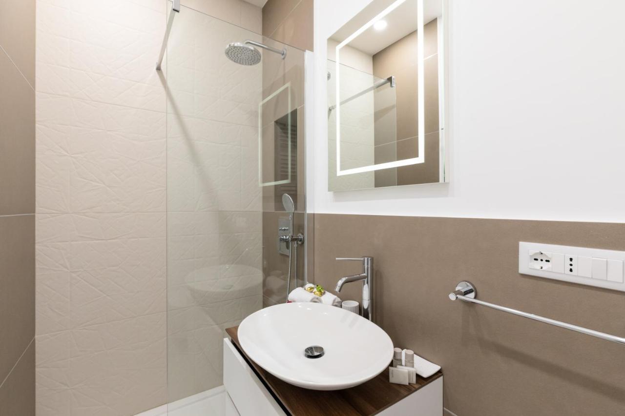 Buzzstays - Stylish Apartments Vatican Rome Downtown מראה חיצוני תמונה